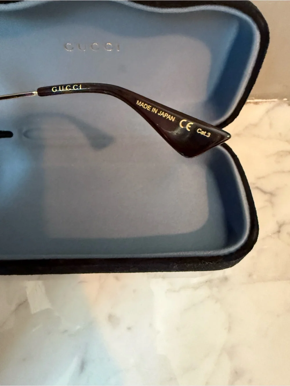 Gucci Women’s Black and Gold Hexagon Oversized Sunglasses